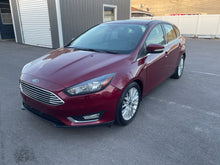 Load image into Gallery viewer, 2017 Ford Focus Titanium
