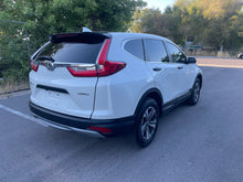 Load image into Gallery viewer, 2018 Honda CR-V LX 2.4L
